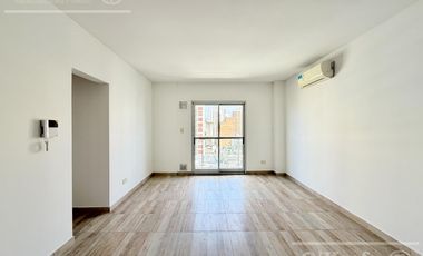 Depto 2 ambientes en venta en el centro de Quilmes - Entrega inmediata/Cocheras opcionales