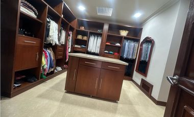 MANSIÓN EN VENTA EN LAS MERCEDES ALFAGUARA JAMUNDI