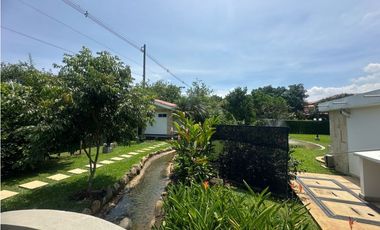 MANSIÓN EN VENTA EN LAS MERCEDES ALFAGUARA JAMUNDI