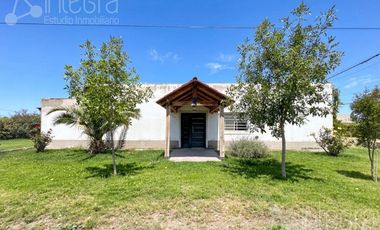 Casa en barrio privado Don Emilio