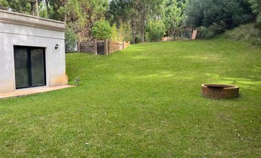 CasaVENTA CASA COSTA ESMERALDA, BARRIO DEPORTIVA LOTE 413, 4 AMBIENTES