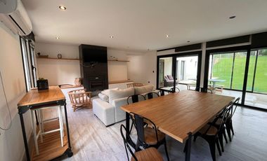 CasaVENTA CASA COSTA ESMERALDA, BARRIO DEPORTIVA LOTE 413, 4 AMBIENTES