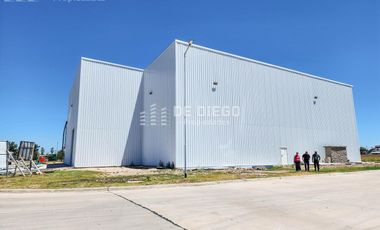 Deposito Nave a estrenar 1200 m2 en alquiler dentro del Parque Industrial Reconquista, Trujui Moreno