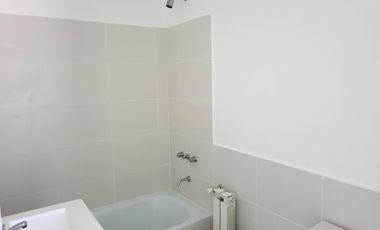 Casas de Santa María | Alquiler | Casa de 2 dormitorios en barrio semi-cerrado