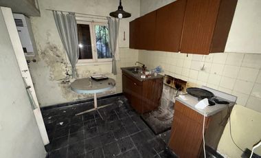 Casa de 3 ambientas en ALQUILER, ideal gastronomico   - Wilde
