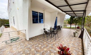 CASA CAMPESTRE EN SUN VILLAGE POTRERITO JAMUND