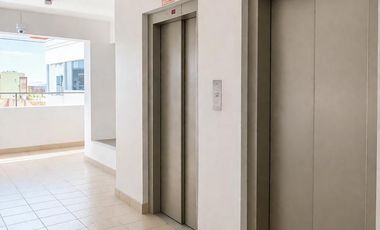 Departamento En Alquiler En Flora Tristán | Límite San Isidro | Cochera | Seguridad 24/7