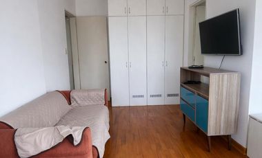 Departamento En Alquiler En Flora Tristán | Límite San Isidro | Cochera | Seguridad 24/7