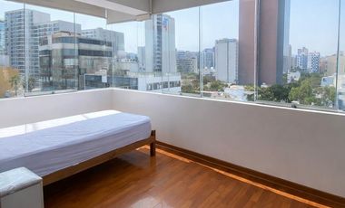 Departamento En Alquiler En Flora Tristán | Límite San Isidro | Cochera | Seguridad 24/7