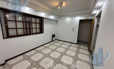 Departamento en  Alquiler 3 Amb. - Ramos Mejia
