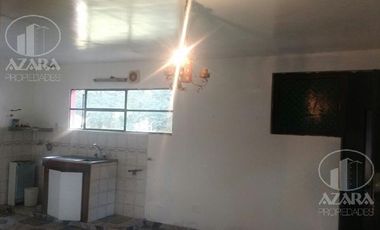 CASA 3 AMBIENTES EN GRAN LOTE