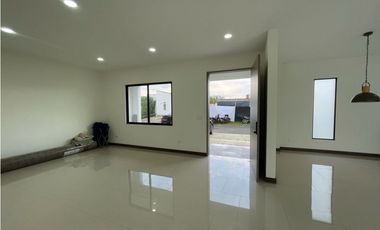 SE VENDE CASA NUEVA EN LA MORADA JAMUND- CLUB DE CAMPO LA MORADA