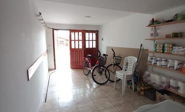 Un triplex en excelentes condiciones!!