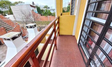 Un triplex en excelentes condiciones!!