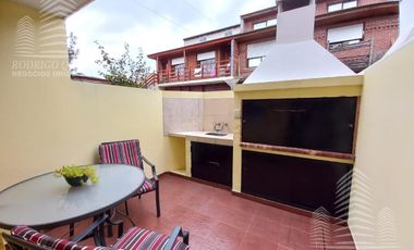 Un triplex en excelentes condiciones!!
