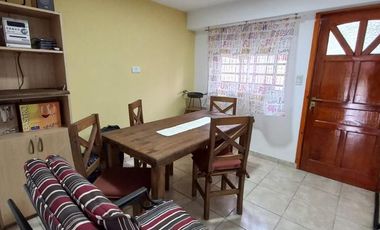 Un triplex en excelentes condiciones!!