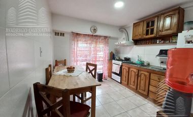 Un triplex en excelentes condiciones!!