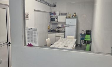 Oficina en Alquiler en Diva de Gama - 100 m2
