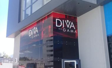 Oficina en Alquiler en Diva de Gama - 100 m2