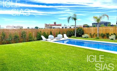 Casa en venta y alquiler en Haras Santa María, Escobar
