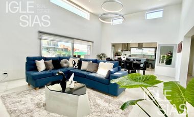 Casa en venta y alquiler en Haras Santa María, Escobar
