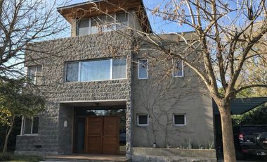 CASA I ALQUILER  I 4/5 DORM I SOLARES DEL TALAR I EL TALAR I PACHECO I PANAMERICANA KM 26