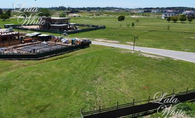Venta - Lote en La Providencia - Sector Golf IV