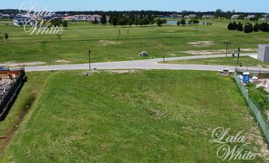 Venta - Lote en La Providencia - Sector Golf IV
