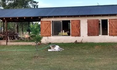 CASA CON GALPON