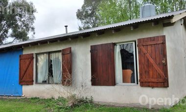 CASA CON GALPON
