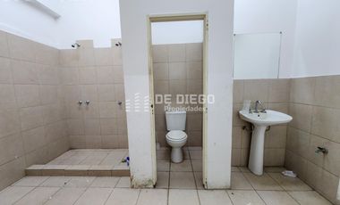 Alquiler Depósito 1000 M2 con rociadores / sprinklers en predio con seguridad Hurlingham