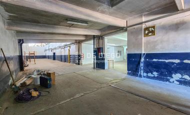 Alquiler Depósito 1000 M2 con rociadores / sprinklers en predio con seguridad Hurlingham