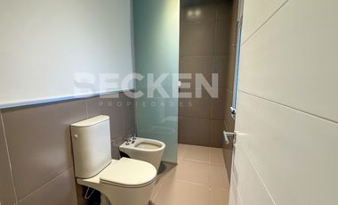Casa en Las Delicias Lote central, excelente ubicación, impecable