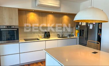 Casa en Las Delicias Lote central, excelente ubicación, impecable