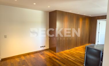 Casa en Las Delicias Lote central, excelente ubicación, impecable