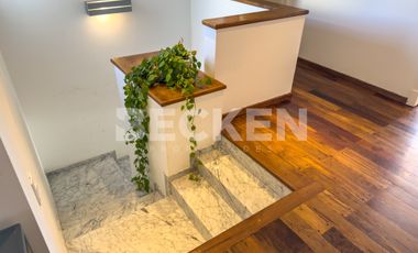 Casa en Las Delicias Lote central, excelente ubicación, impecable