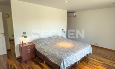 Casa en Las Delicias Lote central, excelente ubicación, impecable
