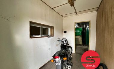 Galpón en  Villa Gobernador Gálvez Venta excelente ubicación