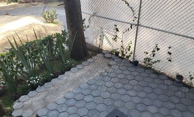 Renta Casa en Condominio Centenario, (Bosques de Tarango)