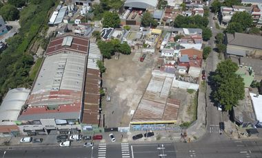 Terreno en venta o alquiler en Avellaneda