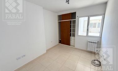 Departamento alquiler Santa Genoveva, 2 dormitorios, cocina separada, 2 balcones y baño