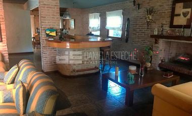 D. Esteche Realty