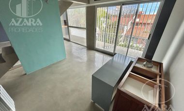 Departamento TIPO LOF  EN TRES PLANTAS  CON COCHERA EN VENTA