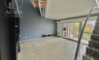 Departamento TIPO LOF  EN TRES PLANTAS  CON COCHERA EN VENTA