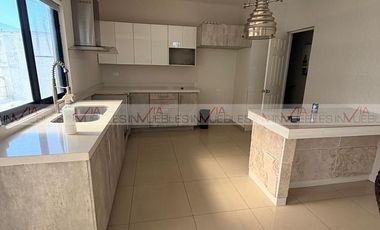 Residencial Alviento, El Cercado Centro