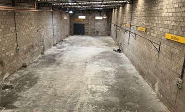 Excelente establecimiento Industrial con 554 m2 cubiertos en Pablo Nogues