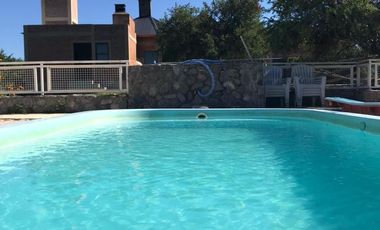 Cabañas y Restaurante con 8.000m2 de terreno en Cortaderas San Luis