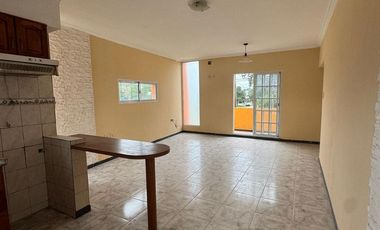 EN VENTA SALON COMERCIAL + CASA + DEPTO. EN RECREO