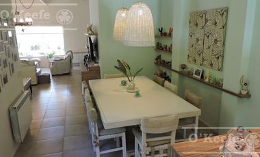 Casa de estilo colonial en venta  en Country Club El Carmen