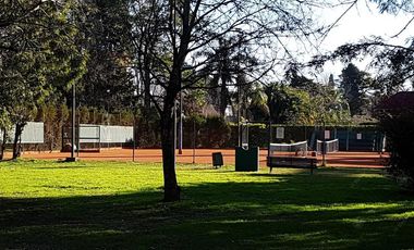 Casa de estilo colonial en venta  en Country Club El Carmen